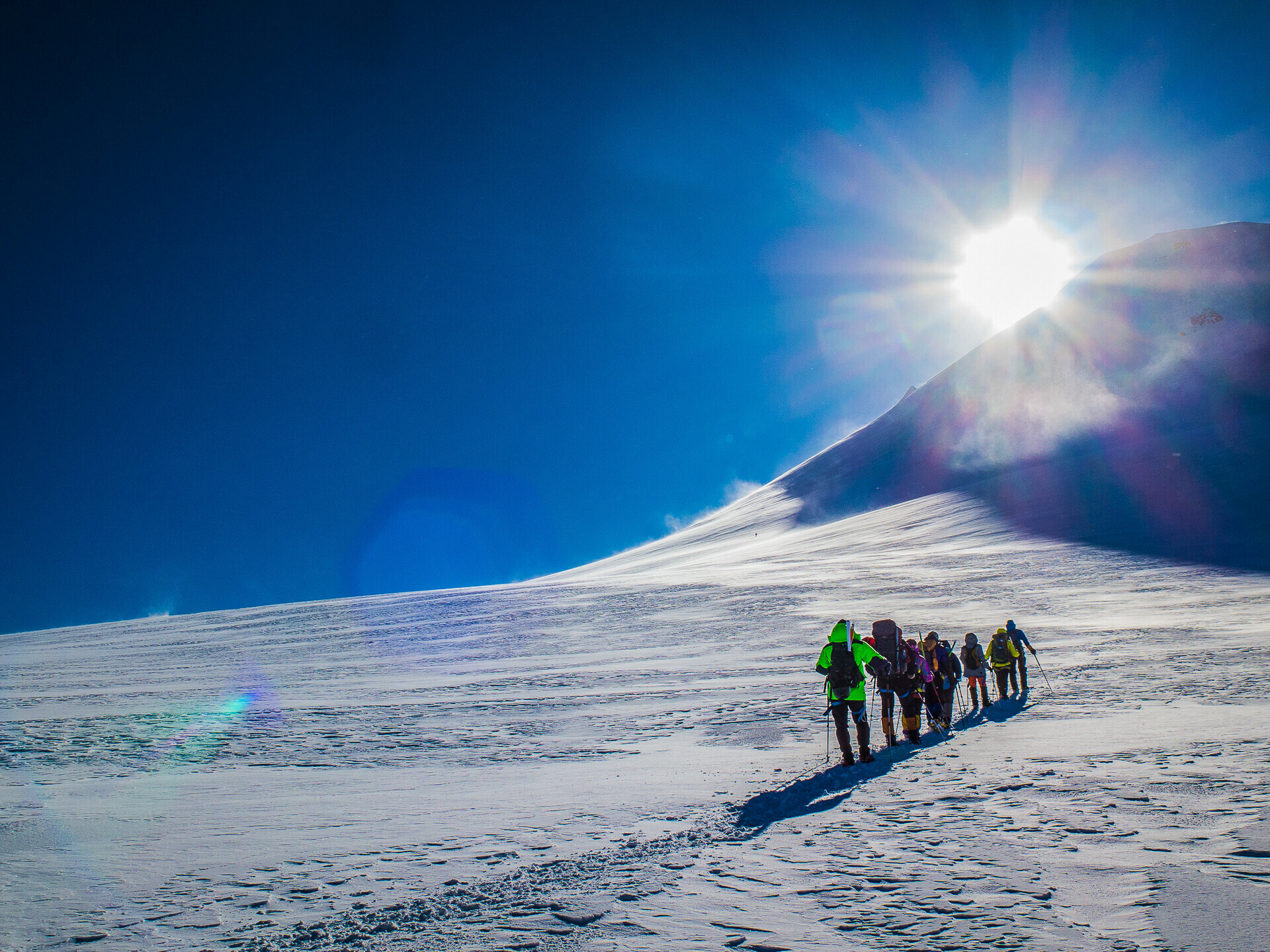 Topptur til Mount Kazbek